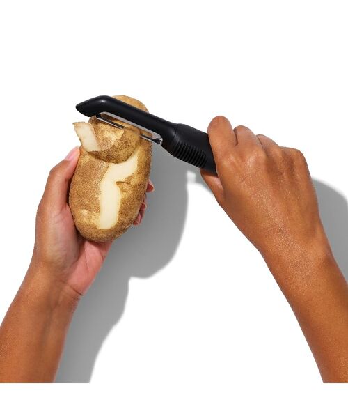 212 KITCHEN STORE / トゥーワントゥーキッチン ストア キッチンツール | タテ型ピーラー ＜OXO オクソー＞ | 詳細4