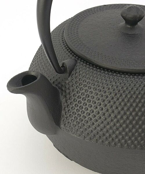 212 KITCHEN STORE / トゥーワントゥーキッチン ストア インテリア・生活雑貨・ホビー・ステーショナリー | 南部鉄器 鉄瓶まろみアラレ 1.0L | 詳細2