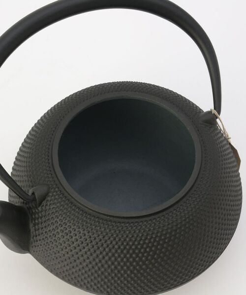 212 KITCHEN STORE / トゥーワントゥーキッチン ストア インテリア・生活雑貨・ホビー・ステーショナリー | 南部鉄器 鉄瓶まろみアラレ 1.0L | 詳細3