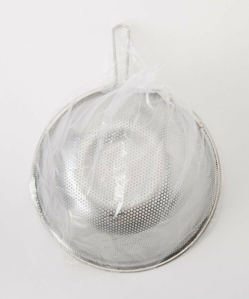 212 KITCHEN STORE / トゥーワントゥーキッチン ストア キッチンツール | 柳宗理 ステンレス 手付パンチングストレナー23cm | 詳細3