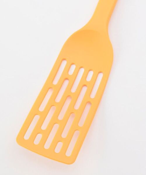 212 KITCHEN STORE / トゥーワントゥーキッチン ストア キッチンツール | しなってすくえるロングターナー YE ＜marna マーナ＞ | 詳細2