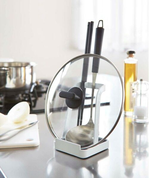 212 KITCHEN STORE/トゥーワントゥーキッチン ストア お玉&鍋フタスタンド WH 山崎実業 <tower タワー> ホワイト(879) 00 212 KITCHEN STORE/トゥーワントゥーキッチン ストア お玉&鍋フタスタンド WH 山崎実業 <tower タワー> ホワイト(879) 00