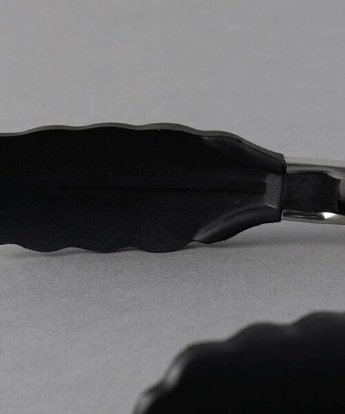 212 KITCHEN STORE / トゥーワントゥーキッチン ストア キッチンツール | シリコン 万能トング 18cm BK ＜CASUAL PRODUCT カジュアルプロダクト＞ | 詳細2