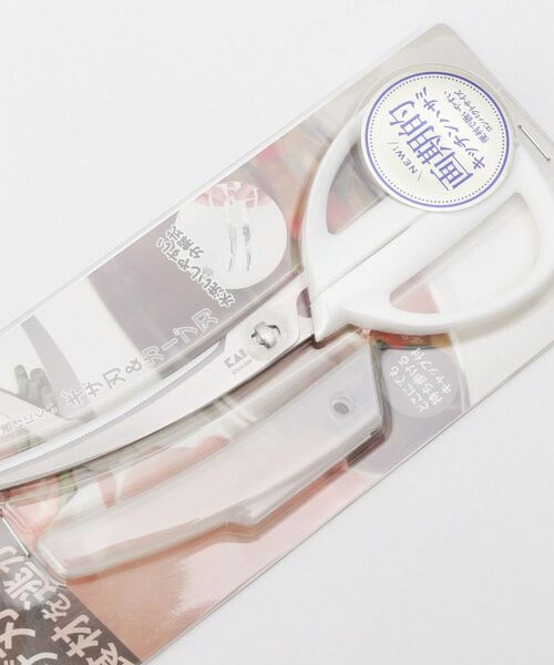 212 KITCHEN STORE / トゥーワントゥーキッチン ストア キッチンツール | カーブキッチンハサミ ケース付  WH ＜KAI カイ＞ | 詳細2