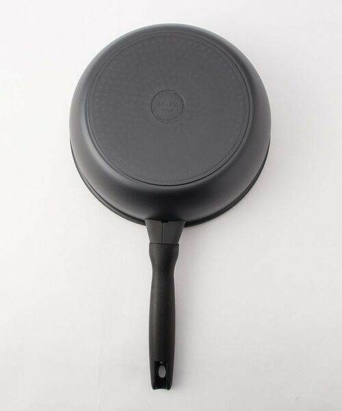 212 KITCHEN STORE / トゥーワントゥーキッチン ストア キッチンツール | ミッドナイト シェフズパン 24cm ＜MEYER マイヤー＞ | 詳細3