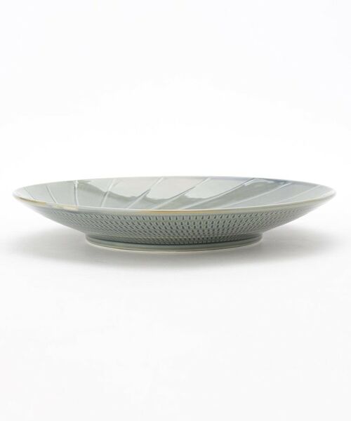 212 KITCHEN STORE / トゥーワントゥーキッチン ストア 食器 | 彫刻紋〈藍墨〉24cm皿 斜彫 | 詳細2