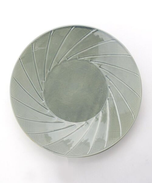 212 KITCHEN STORE / トゥーワントゥーキッチン ストア 食器 | 彫刻紋〈藍墨〉24cm皿 斜彫 | 詳細3