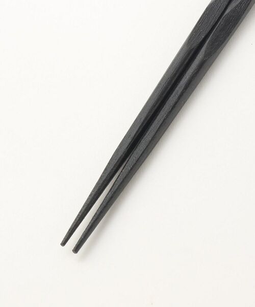 212 KITCHEN STORE / トゥーワントゥーキッチン ストア インテリア・生活雑貨・ホビー・ステーショナリー | 若狭塗 食卓箸・亀甲玉虫 23cm 黒 ＜Homeland ホームランド＞ | 詳細2
