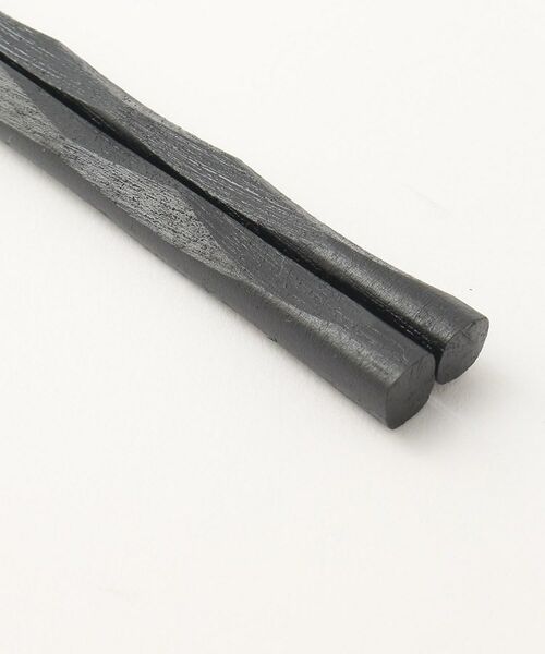 212 KITCHEN STORE / トゥーワントゥーキッチン ストア インテリア・生活雑貨・ホビー・ステーショナリー | 若狭塗 食卓箸・亀甲玉虫 23cm 黒 ＜Homeland ホームランド＞ | 詳細3