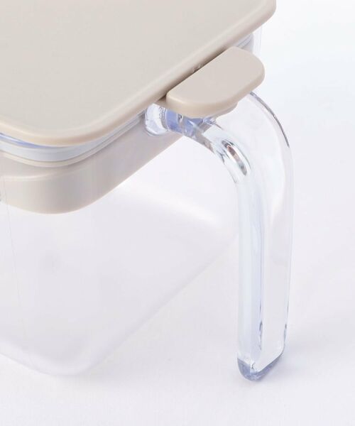 212 KITCHEN STORE / トゥーワントゥーキッチン ストア キッチンツール | 調味料ポット ワイド グレージュ ＜marna マーナ＞ | 詳細3