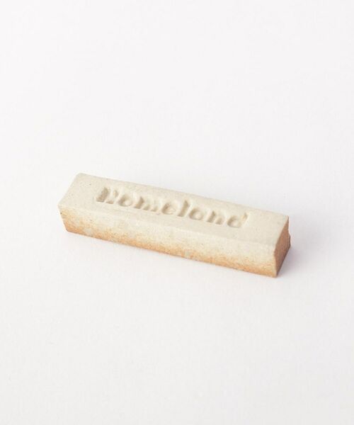 212 KITCHEN STORE / トゥーワントゥーキッチン ストア インテリア・生活雑貨・ホビー・ステーショナリー | 信楽 箸置き 緋色 ＜Homeland ホームランド＞ | 詳細3