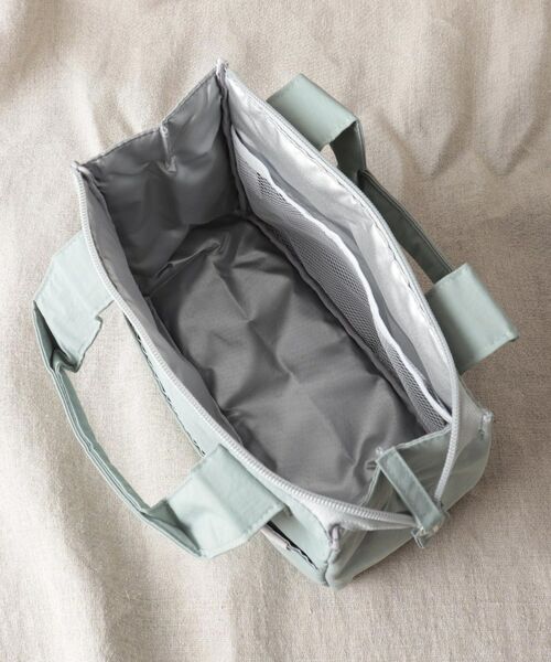 212 KITCHEN STORE / トゥーワントゥーキッチン ストア インテリア・生活雑貨・ホビー・ステーショナリー | ピアンタ 抗菌スクエア保冷バッグ GR | 詳細5