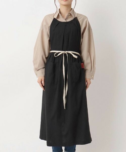 212 KITCHEN STORE / トゥーワントゥーキッチン ストア インテリア・生活雑貨・ホビー・ステーショナリー | 綿麻ギャザーエプロン クライト BK | 詳細1