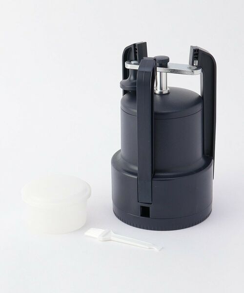 212 KITCHEN STORE / トゥーワントゥーキッチン ストア インテリア・生活雑貨・ホビー・ステーショナリー | かちわり手動かき氷器BK | 詳細3