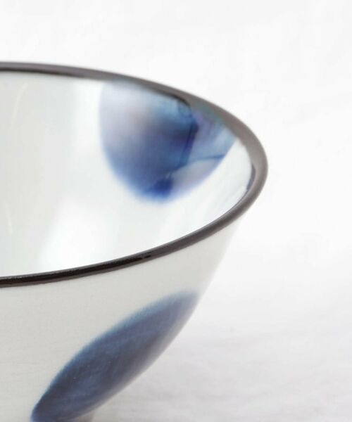 212 KITCHEN STORE / トゥーワントゥーキッチン ストア 食器 | 藍花 ぼかし丸紋 飯碗 大 | 詳細5