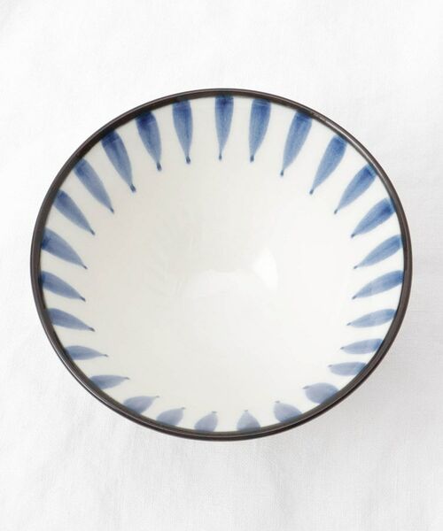 212 KITCHEN STORE / トゥーワントゥーキッチン ストア 食器 | 藍花 ぼかし十草 飯碗 大 | 詳細3
