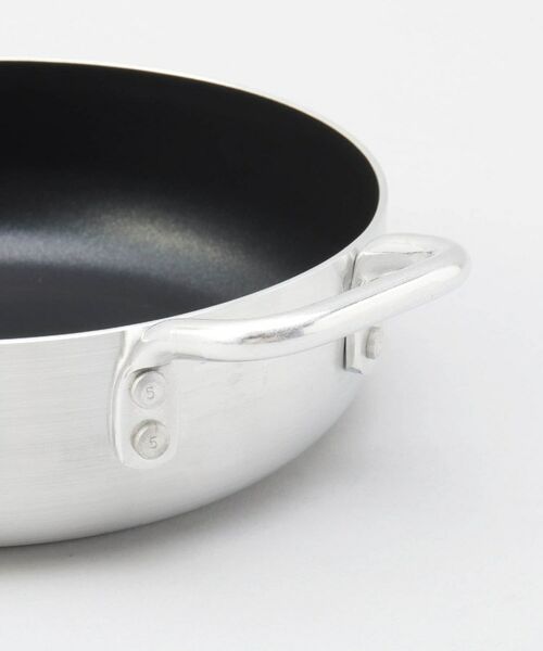 212 KITCHEN STORE / トゥーワントゥーキッチン ストア キッチンツール | テーブルトップ ガラス蓋付卓上鍋(内面ダイヤモンドコート) 18cm | 詳細3