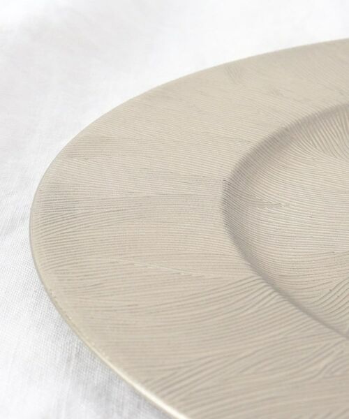 212 KITCHEN STORE / トゥーワントゥーキッチン ストア インテリア・生活雑貨・ホビー・ステーショナリー | チャージャープレート リーフウェーブ シャンパン シェーンプラス CH20232-C | 詳細5