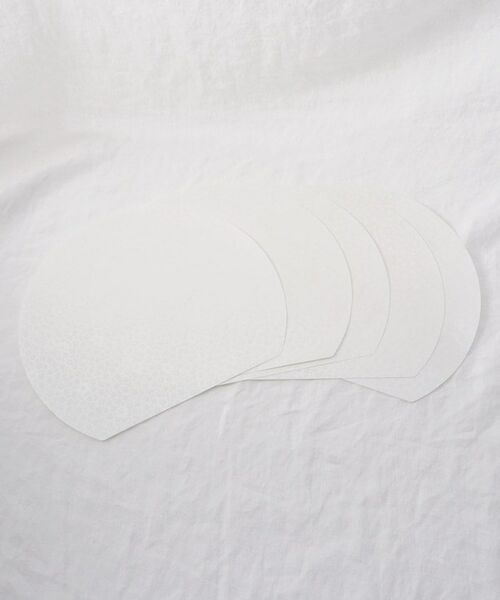 212 KITCHEN STORE / トゥーワントゥーキッチン ストア インテリア・生活雑貨・ホビー・ステーショナリー | お膳敷紙 白梅 | 詳細1