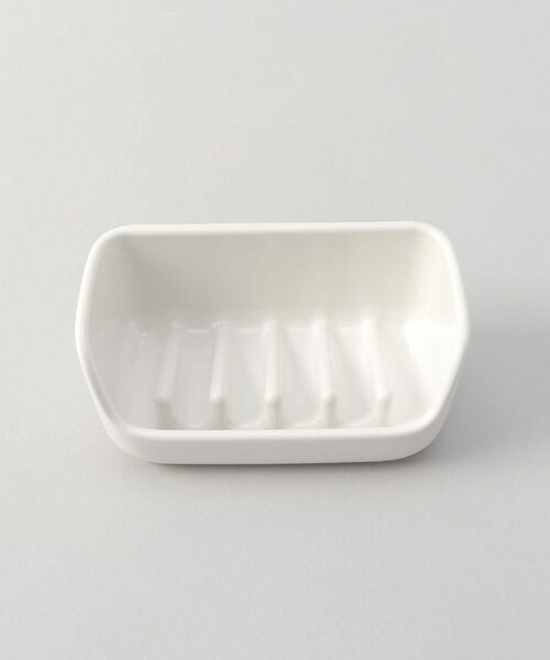 212 KITCHEN STORE / トゥーワントゥーキッチン ストア キッチンツール | マグネット石けん置き WH ＜marna マーナ＞ | 詳細1