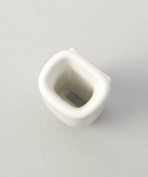 212 KITCHEN STORE / トゥーワントゥーキッチン ストア キッチンツール | マグネット歯ブラシホルダー WH ＜marna マーナ＞ | 詳細2