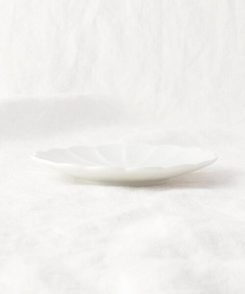 212 KITCHEN STORE / トゥーワントゥーキッチン ストア 食器 | コトハナ 小皿 福寿草 白 | 詳細2