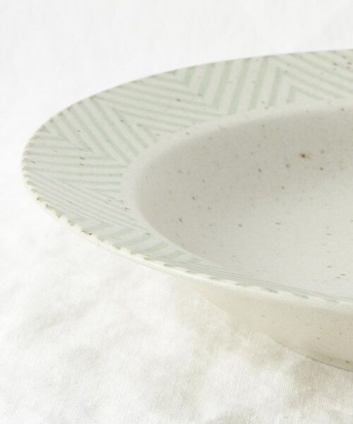 212 KITCHEN STORE / トゥーワントゥーキッチン ストア 食器 | ヘリンボーン リム9インチクープ ヒワ | 詳細5