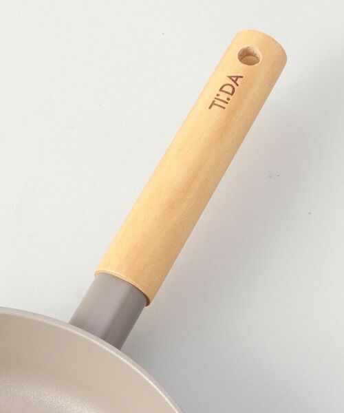 212 KITCHEN STORE / トゥーワントゥーキッチン ストア キッチンツール | チタン＆ダイヤモンドＷコーティング フライパン24cm GY ＜TI：DA ティーダ＞ | 詳細6