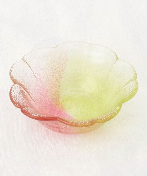 212 KITCHEN STORE / トゥーワントゥーキッチン ストア 食器 | 藍花×江戸硝子 桜のいろどり 葉桜 小鉢 | 詳細1