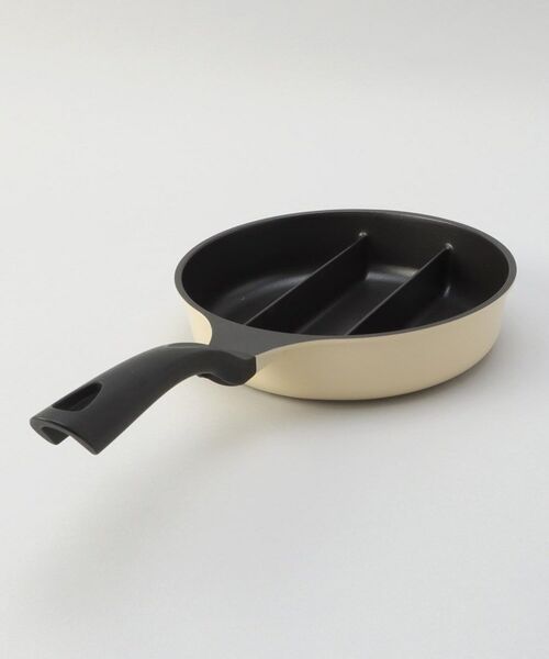 212 KITCHEN STORE / トゥーワントゥーキッチン ストア キッチンツール | センターエッグトリプルパンmini | 詳細3