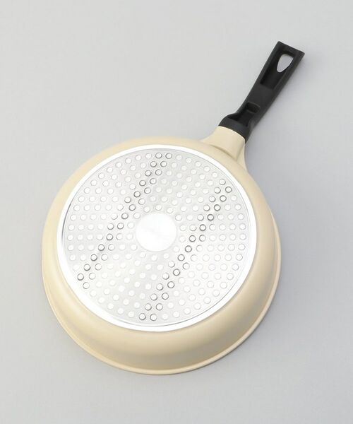 212 KITCHEN STORE / トゥーワントゥーキッチン ストア キッチンツール | センターエッグトリプルパンmini | 詳細5