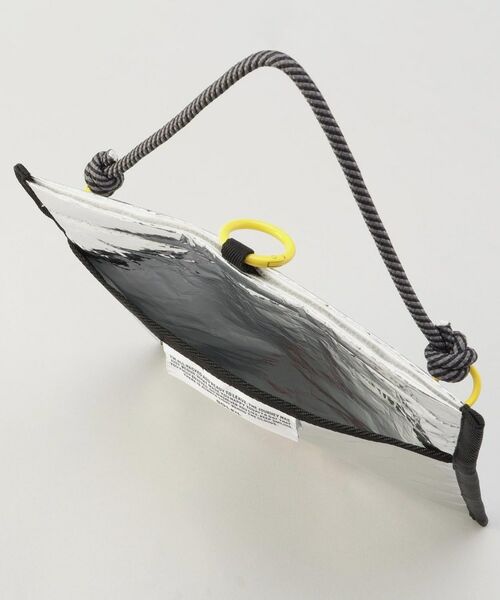 212 KITCHEN STORE / トゥーワントゥーキッチン ストア ポーチ | キャリークールポーチM SIL | 詳細5