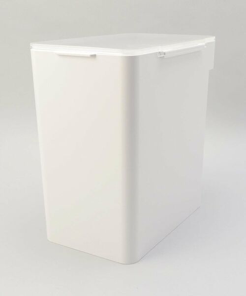 212 KITCHEN STORE / トゥーワントゥーキッチン ストア キッチンツール | 密閉米びつ タワー 10kg 計量カップ付 WH 山崎実業 ＜tower タワー＞ | 詳細2