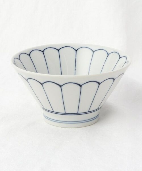 212 KITCHEN STORE / トゥーワントゥーキッチン ストア 食器 | 反形 50丼 菊線 | 詳細1