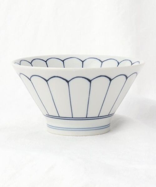 212 KITCHEN STORE / トゥーワントゥーキッチン ストア 食器 | 反形 50丼 菊線 | 詳細2