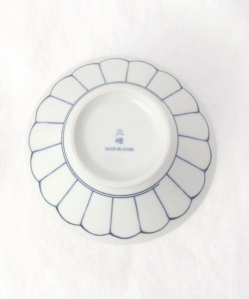 212 KITCHEN STORE / トゥーワントゥーキッチン ストア 食器 | 反形 50丼 菊線 | 詳細4
