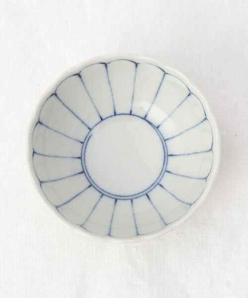212 KITCHEN STORE / トゥーワントゥーキッチン ストア 食器 | 菊線 菊形小鉢 | 詳細3