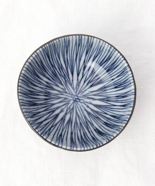 212 KITCHEN STORE / トゥーワントゥーキッチン ストア 食器 | 細十草 三角小鉢 | 詳細3