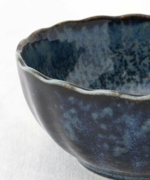 212 KITCHEN STORE / トゥーワントゥーキッチン ストア 食器 | 窯変紺 菊形小鉢 | 詳細5