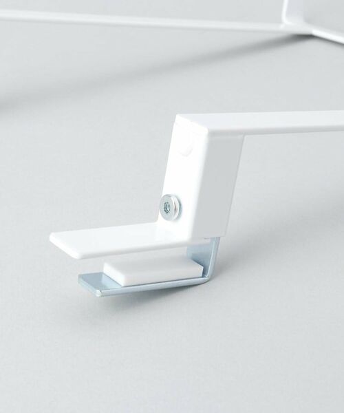 212 KITCHEN STORE / トゥーワントゥーキッチン ストア キッチンツール | キッチンシンク下収納扉タオルハンガー WH 山崎実業 ＜tower タワー＞ | 詳細5