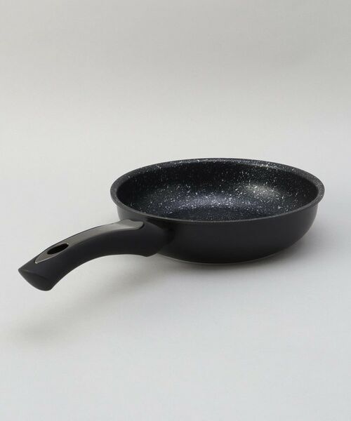 212 KITCHEN STORE / トゥーワントゥーキッチン ストア キッチンツール | ジェットブラック フライパン 20cm ＜KEVNHAUN ケヴンハウン＞ | 詳細3