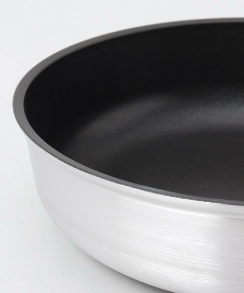 212 KITCHEN STORE / トゥーワントゥーキッチン ストア キッチンツール | 北陸アルミニウム 新マイスタープレミフライパン20cm | 詳細7