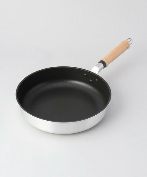 212 KITCHEN STORE / トゥーワントゥーキッチン ストア キッチンツール | 北陸アルミニウム 新マイスタープレミフライパン26cm | 詳細1