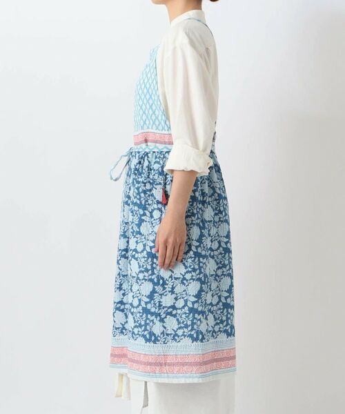 212 KITCHEN STORE / トゥーワントゥーキッチン ストア インテリア・生活雑貨・ホビー・ステーショナリー | コットンギャザー フルル エプロン BL/PK | 詳細2