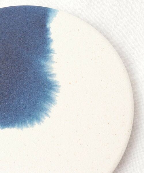 212 KITCHEN STORE / トゥーワントゥーキッチン ストア インテリア・生活雑貨・ホビー・ステーショナリー | 陶器珪藻土コースター 藍染 暈（ぼかし） | 詳細3