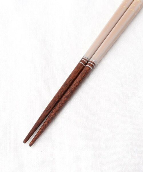 212 KITCHEN STORE / トゥーワントゥーキッチン ストア インテリア・生活雑貨・ホビー・ステーショナリー | 桐箱入り 箸・箸置きセット 波の光 21cm | 詳細3