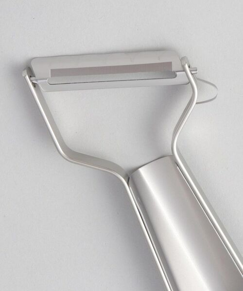 212 KITCHEN STORE / トゥーワントゥーキッチン ストア キッチンツール | オールステンレス 鋭角ピーラー 極刃 ＜関孫六＞ | 詳細4