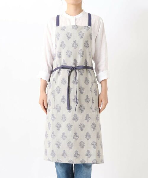 212 KITCHEN STORE / トゥーワントゥーキッチン ストア インテリア・生活雑貨・ホビー・ステーショナリー | フラワージャガードエプロン BL | 詳細1