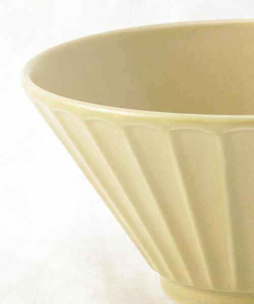 212 KITCHEN STORE / トゥーワントゥーキッチン ストア 食器 | しのぎ反りどんぶり S 黄瀬戸 | 詳細5