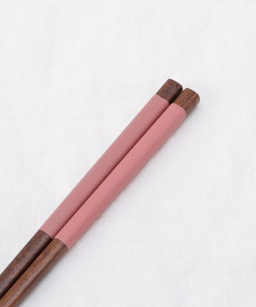 212 KITCHEN STORE / トゥーワントゥーキッチン ストア インテリア・生活雑貨・ホビー・ステーショナリー | 箸 食洗先角いろどり 薄紅 23cm | 詳細2